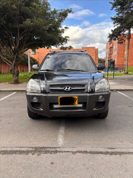 Vendo hermosa Hyundai Tucson 2008 - imagen secundaria 1
