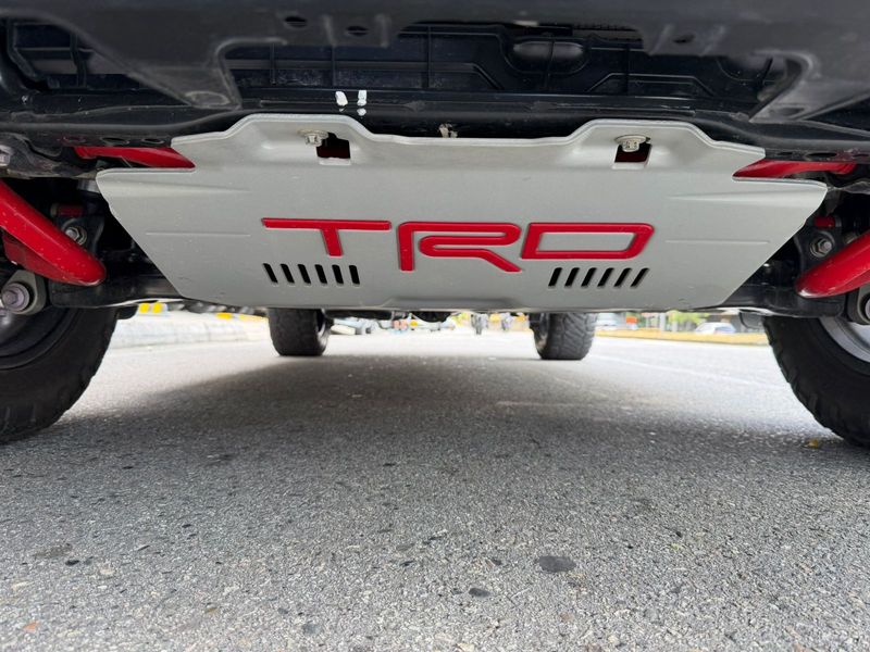 Toyota Sequoia TRD PRO HIBRIDA blindaje 2 2024 - imagen secundaria 1
