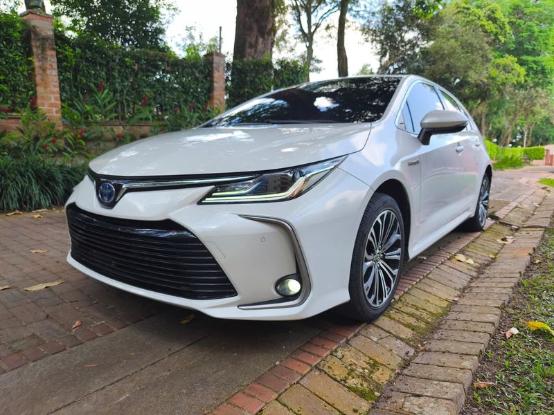 Toyota Corolla Híbrido 2023 - imagen secundaria 1