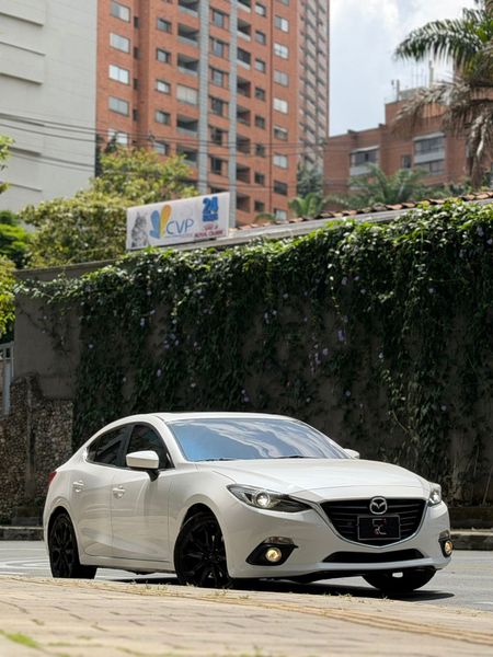 Mazda 3 Grand Touring 2.0cc - imagen secundaria 1