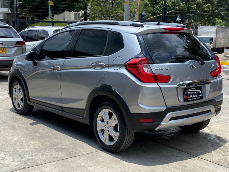 HONDA WRV LX 1.5 MECANICA - SEGUNDO DUENO - imagen secundaria 2