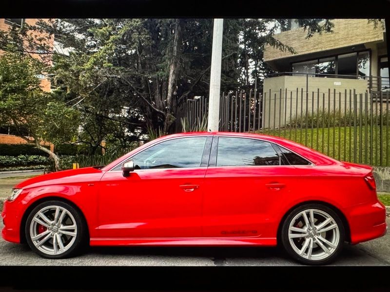 Audi S3 stock - imagen secundaria 1