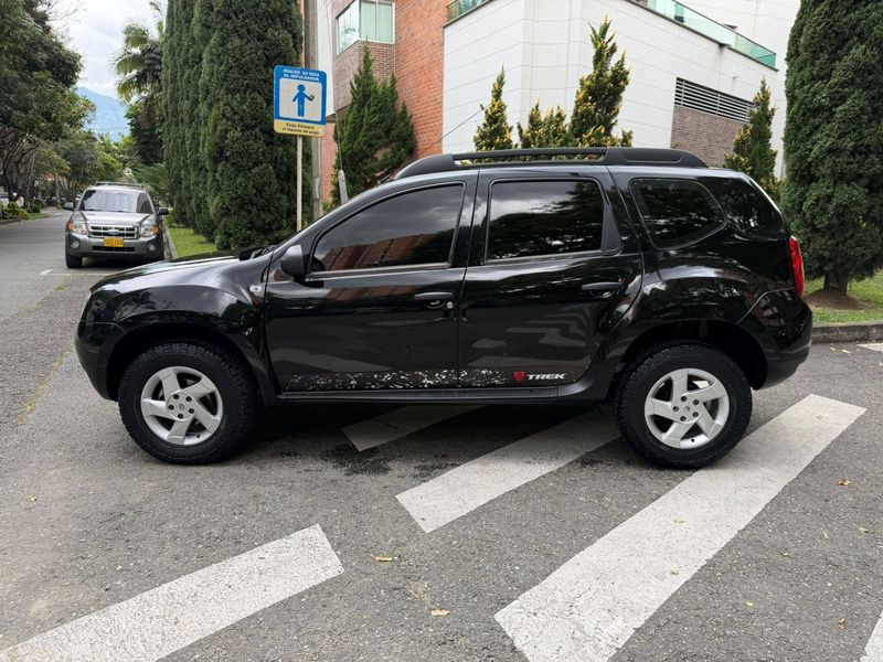 Renault Duster Mt 1.6 2014 - imagen secundaria 2
