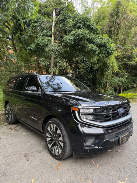 Ford Expedition 2025 blindado - imagen secundaria 2