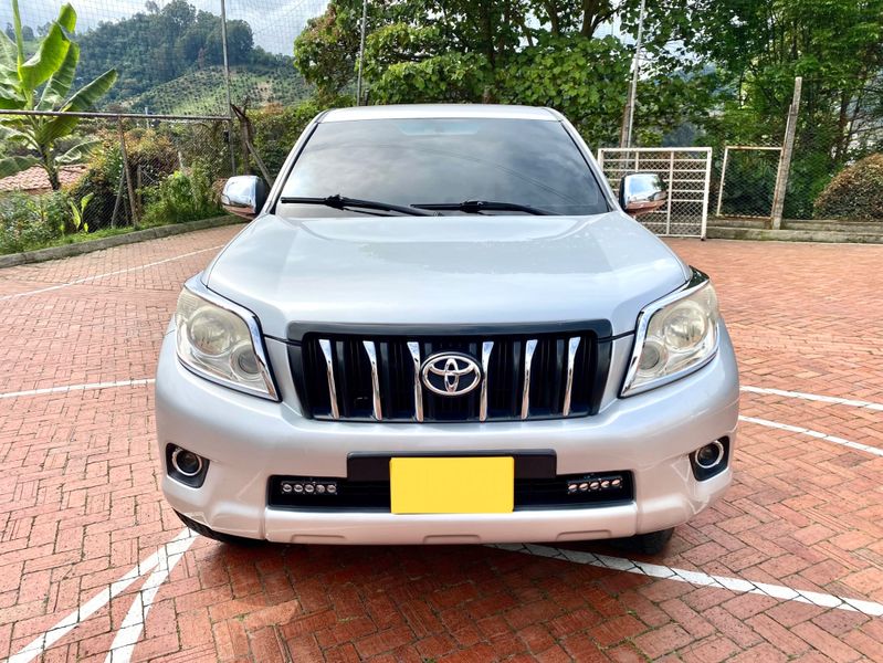 TOYOTA PRADO TX 2012 - imagen secundaria 1