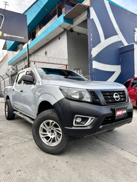 Nissan Frontier - imagen secundaria 2