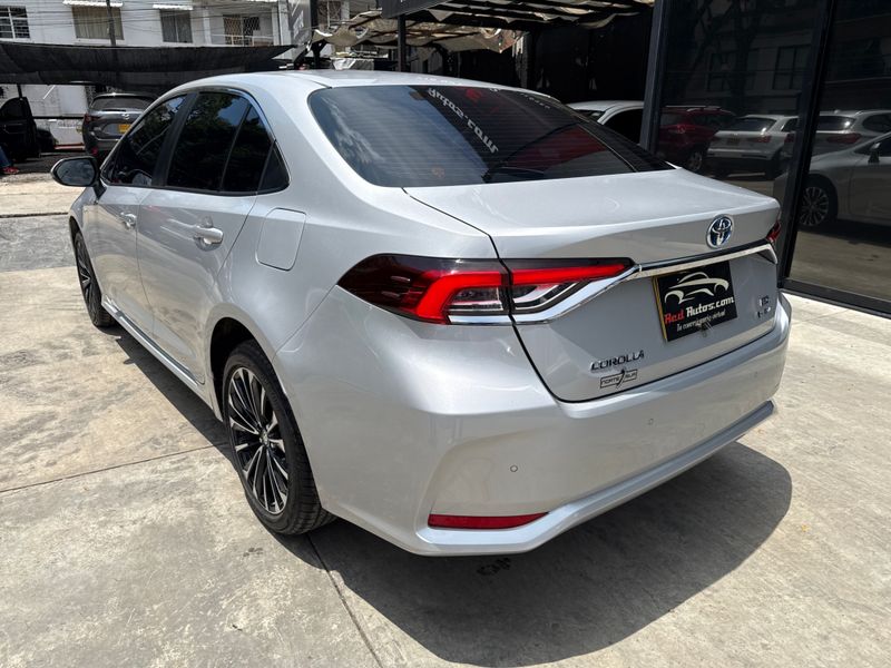 TOYOTA COROLLA SEG HIBRIDO 1.8 AUTOMATICO 2026 - 4000 KMS - imagen secundaria 2