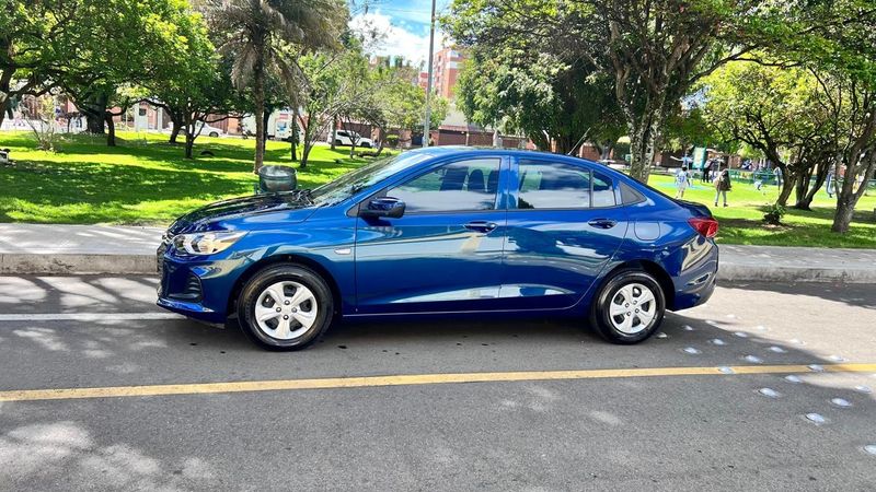 chevrolet onix turbo 1.0 - imagen 1