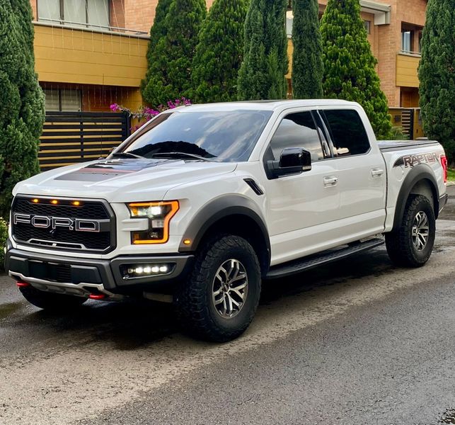 Ford F-150 Raptor SUPERCREW 2018 - imagen secundaria 1