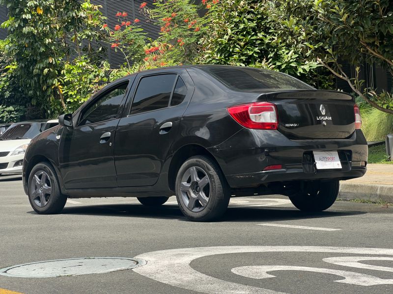 Renault Logan Authentique 2017 - imagen secundaria 2