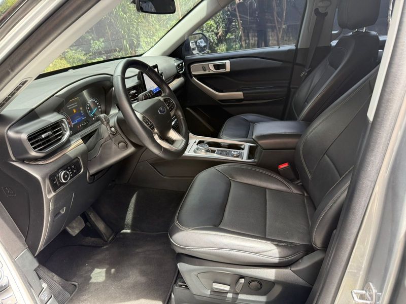 Ford Explorer 2.3T limited 4x4 Limited - imagen secundaria 2