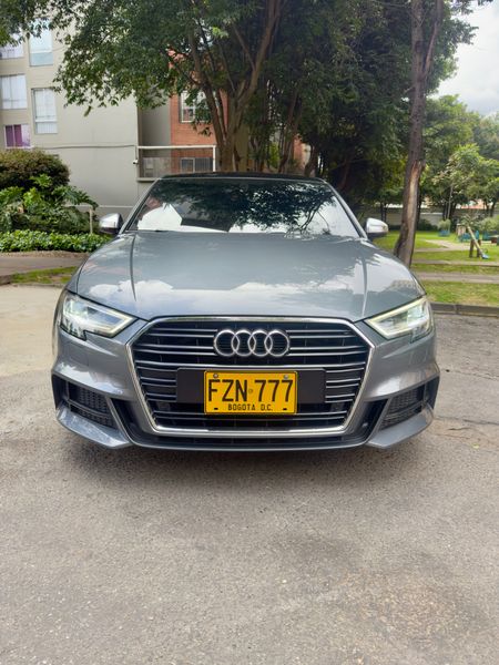 Audi A3 Sline 2.0T - imagen secundaria 1