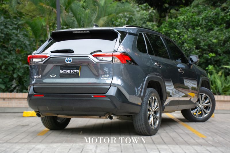 TOYOTA RAV4 HÍBRIDA 2024 - imagen secundaria 2