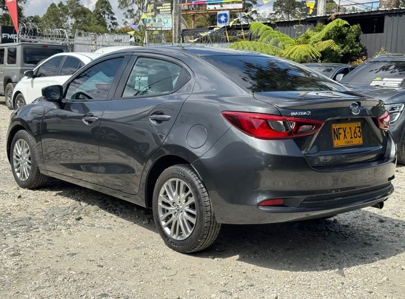 Mazda 2 Grand Touring LX 2024 - imagen secundaria 1