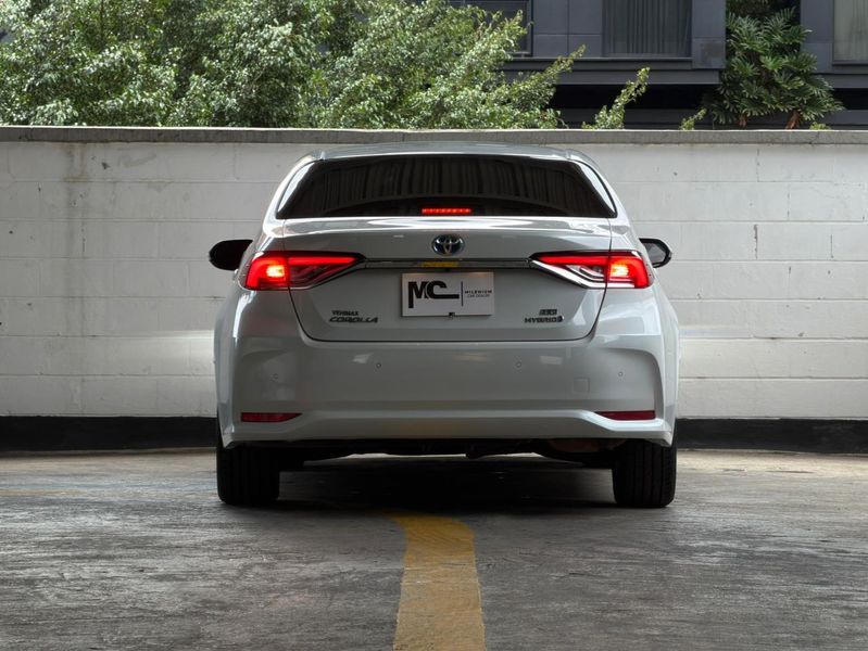 Toyota Corolla Seg híbrido 2023 - imagen secundaria 2