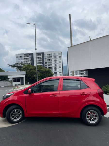 Kia Picanto 2021 1.0 - imagen secundaria 1