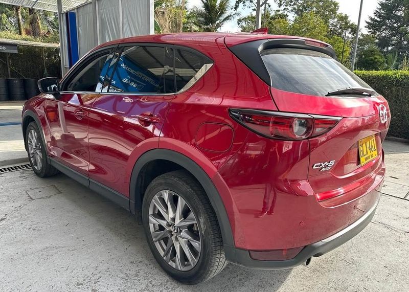 Mazda CX-5 Grand Touring LX 2020 - imagen secundaria 2