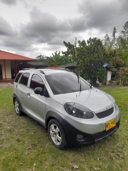 Chery Xcross 1.3 Unica Duea Lista para Traspaso - imagen secundaria 1