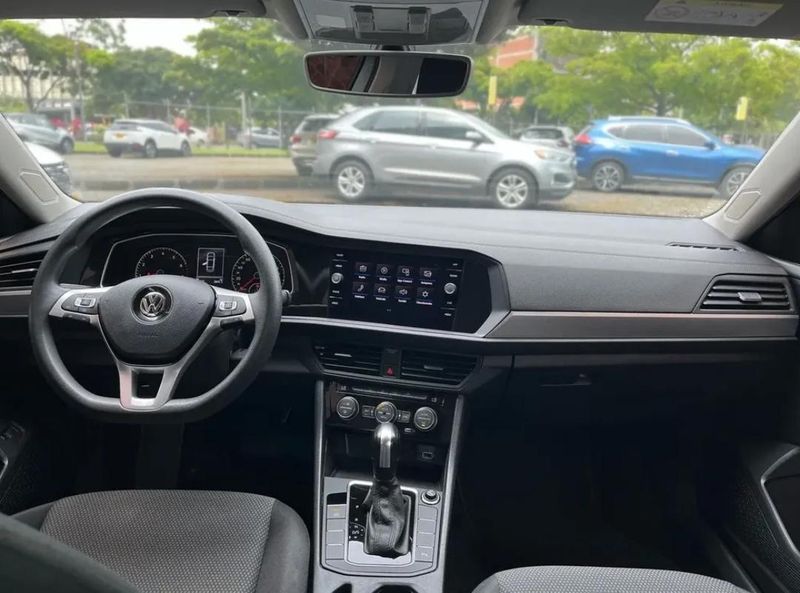 Volkswagen Jetta Comfortline TSI 2020 - imagen secundaria 2
