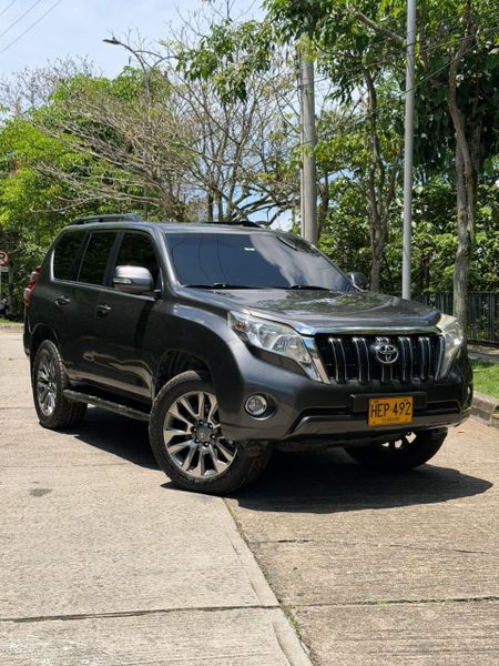 Toyota Prado txl 2013 diesel Blindaje 2 plus - imagen secundaria 1