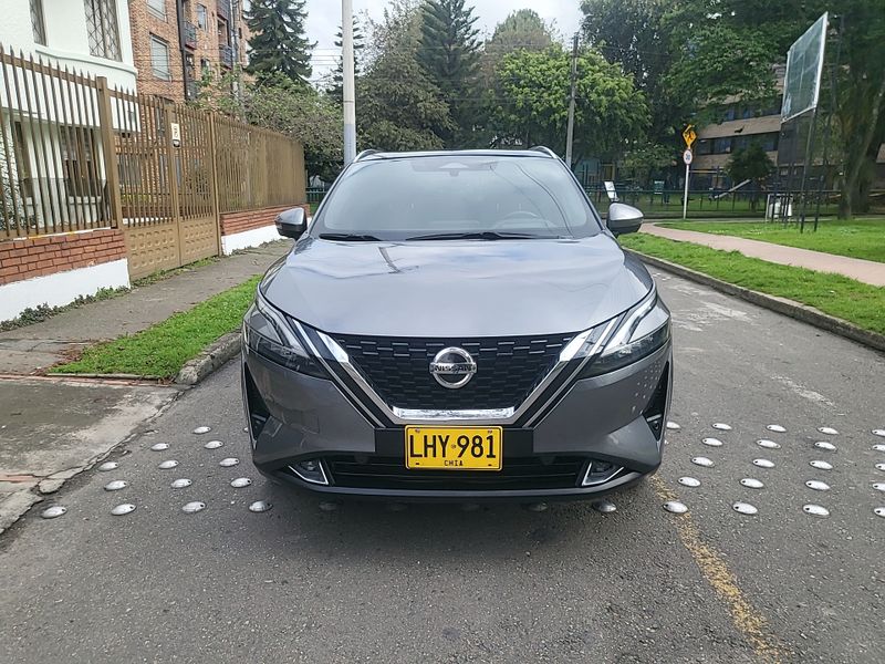 Nissan Qashqai Exclusive 1.3T - imagen secundaria 1