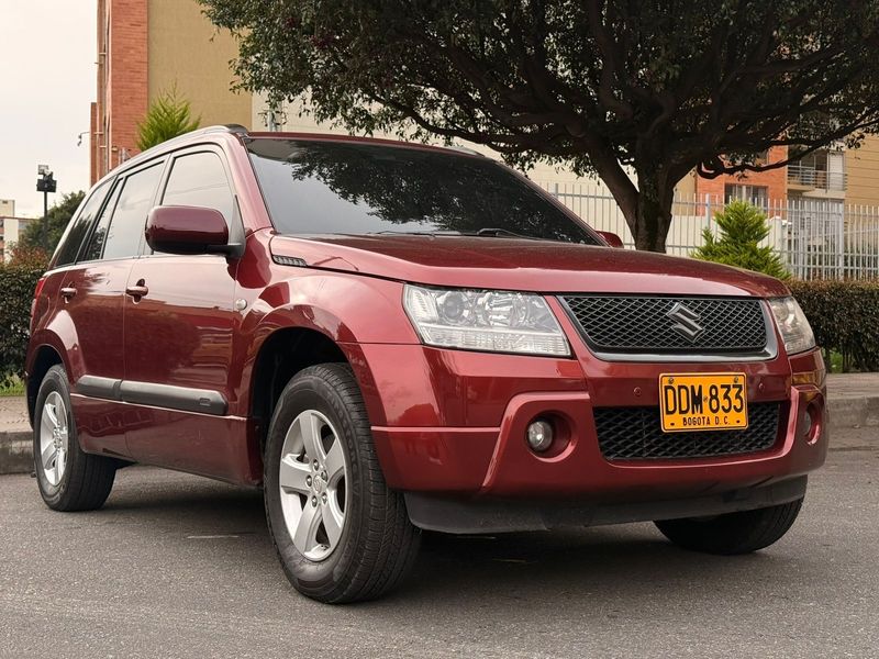 Chevrolet Grand vitara 2010 - imagen secundaria 2