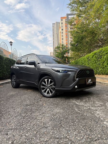 Toyota Corolla Cross SEG Híbrido 2023 - imagen secundaria 2