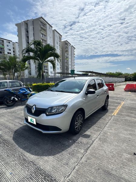 Renault Sandero Authentique 2017 - imagen secundaria 1