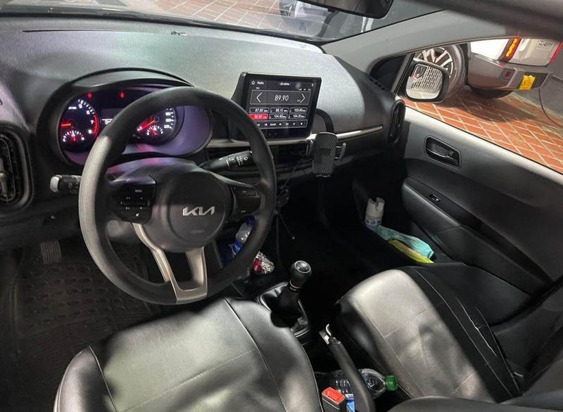 Kia Picanto Emotion 2023 - imagen secundaria