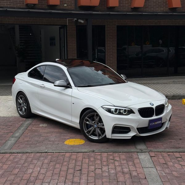BMW M240i Coupé F22 2019 - imagen secundaria 2