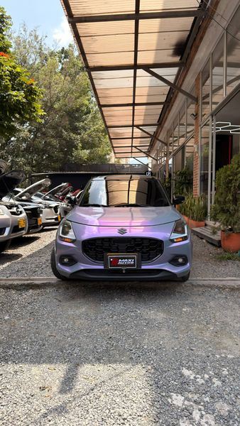 SUZUKI SWIFT HIBRIDO AUTOMATICO 2026 - imagen secundaria 1