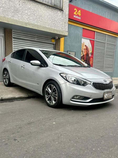 KIA CERATO PRO SUMMA 1.6cc MT MOD 2016