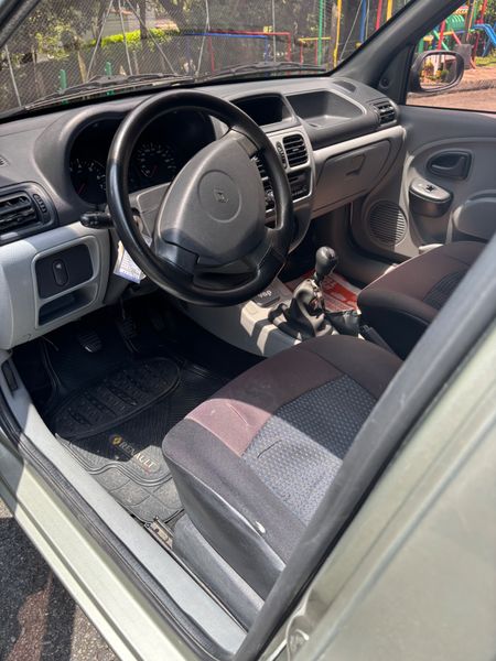 Renault Clio Campus 1.2 - 2014 - imagen secundaria 2