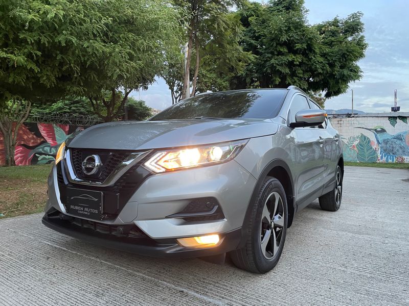 NISSAN QASHQAI 2018 ADVANCE 4X2 UNICO DUEO EXCELENTE ESTADO. - imagen secundaria 1