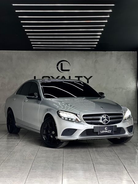 Mercedes Benz C180 Avantgarde - imagen secundaria 1