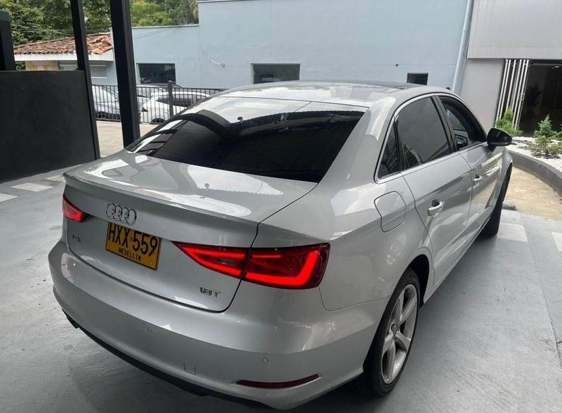 Audi A3 Ambition 2015 - imagen secundaria 2