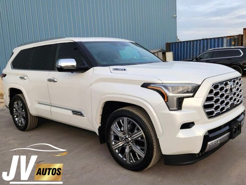 Toyota Sequoia Capstone 2026 - imagen secundaria 1