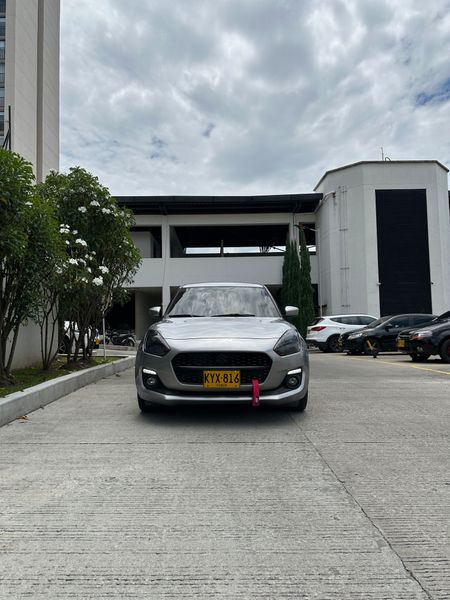 Suzuki swift 2022 hirido - imagen secundaria 1
