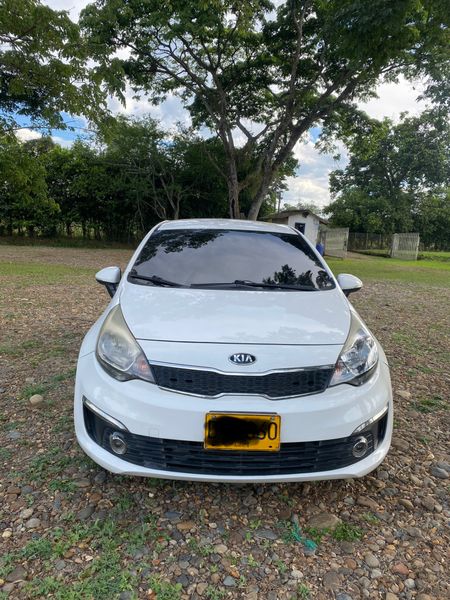 Kia Rio R 2018 - imagen secundaria 2